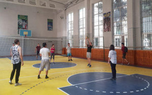 Read more about the article Реализация 5 инициатив: секция по волейболу