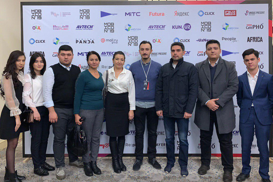Read more about the article Студенты на MOBICON 2019