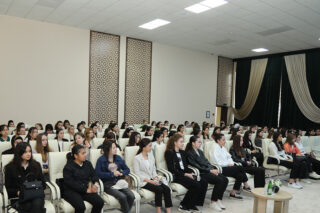 Подробнее о статье Духовно-просветительское мероприятие: «Обновляемая Конституция Узбекистана: Гендерное равенство и права женщин»