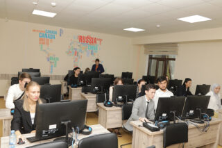 Подробнее о статье Экономический диктант 2023 прошел на площадке Ташкентского филиала