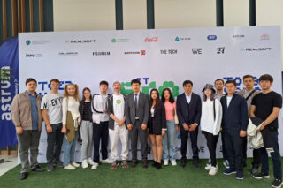 Подробнее о статье Студенты Ташкентского филиала РЭУ  принимают участие в IT Eco Fest
