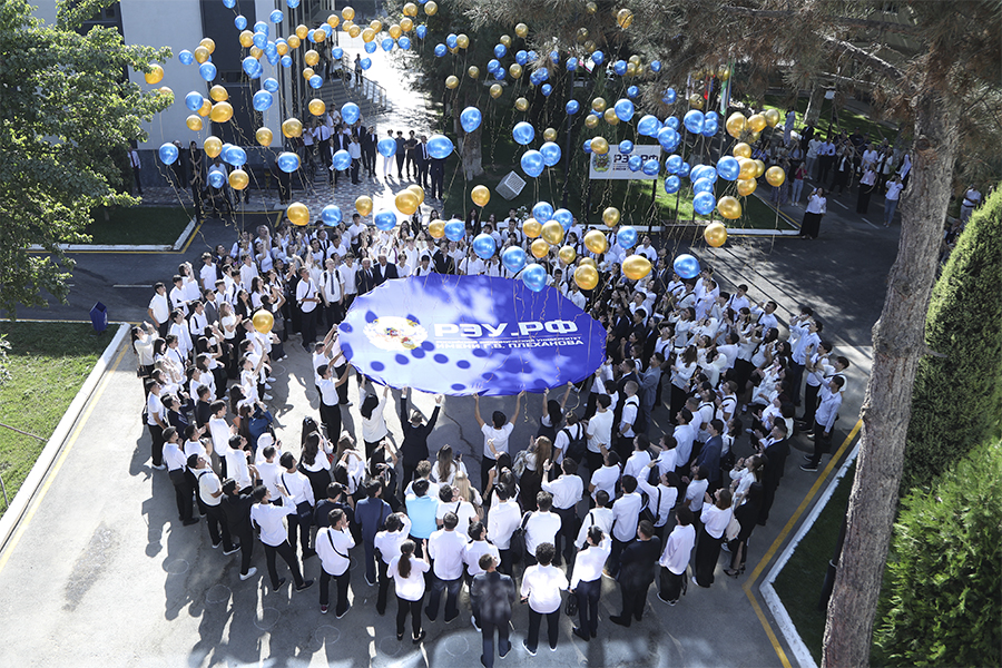 Подробнее о статье Торжественные мероприятия в филиале