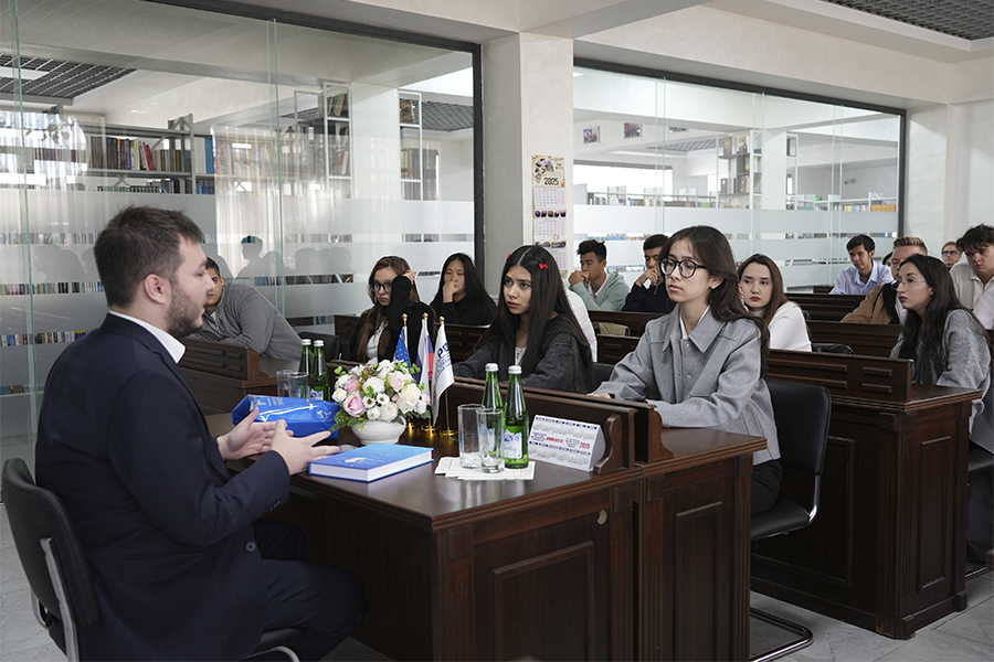 Подробнее о статье Экспертные сессии Инкубационного Центра BIPU: «Путь стартапа и возможности сообщества основателей “Founders Community”»