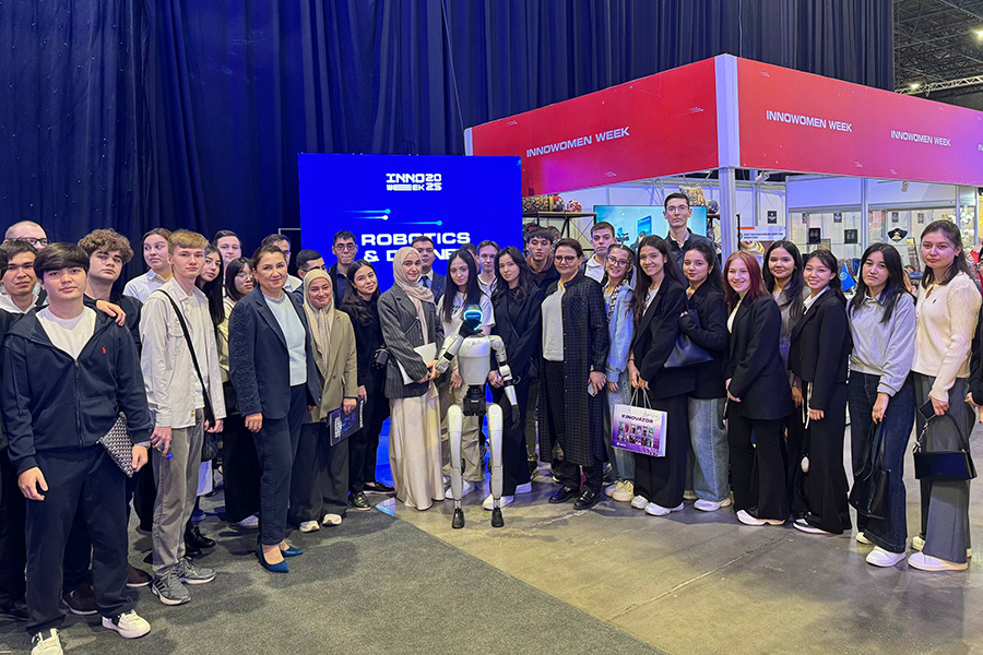 Подробнее о статье Студенты филиала на Форуме «Разработка экосистемы поддержки стартапов: препятствия и возможности»