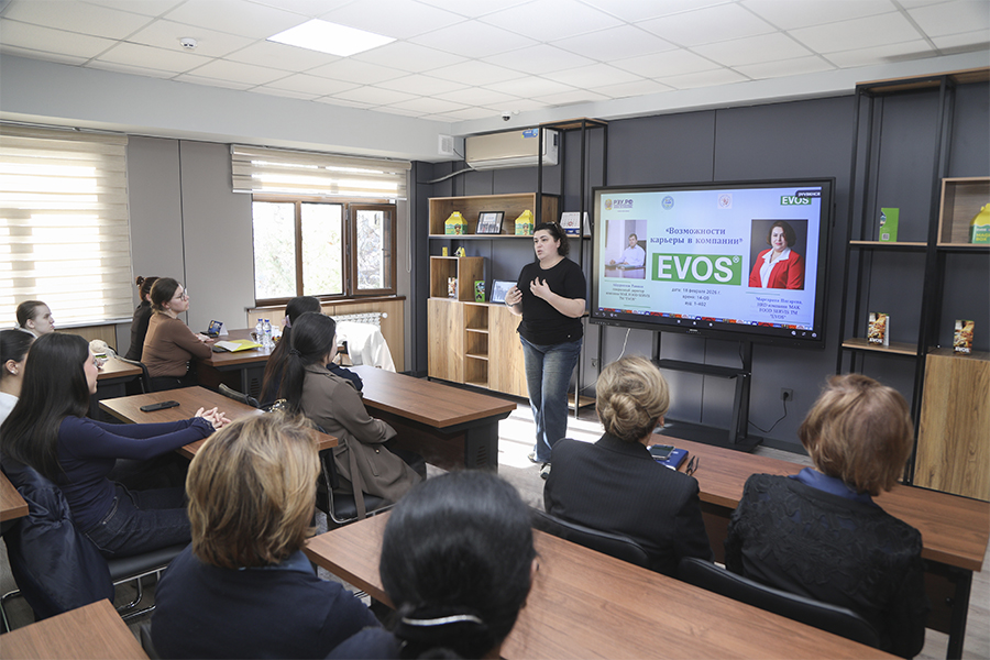 Подробнее о статье Дни карьеры в филиале: встреча с индустриальным партнёром -компанией MAK FOOD SERVIS TM EVOS