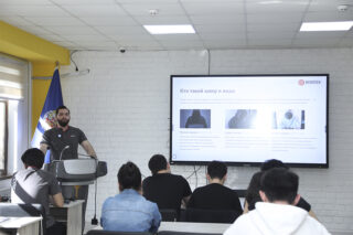 Подробнее о статье Разбор хакерских атак и реальные кейсы: встреча студентов с практиками отрасли