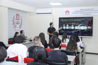 Подробнее о статье Индустриальное партнерство: лекция экспертов компании Huawei