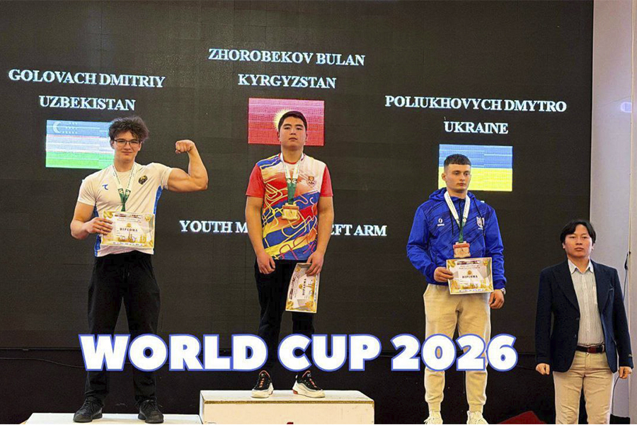 Подробнее о статье Серебряная победа студента филиала на Кубке мира по армрестлингу!