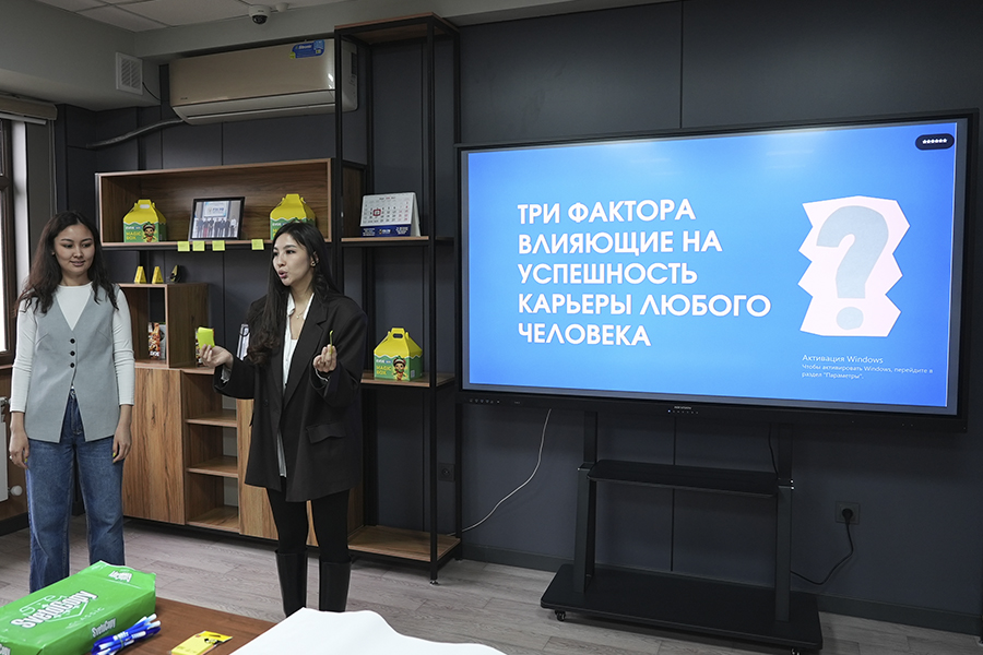 Подробнее о статье Развитие компетенций будущего: мастер-класс представителей компании Bloom Shop Uzbekistan